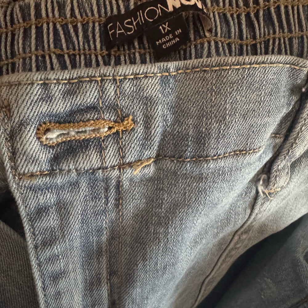 High Rise Denim Jeans - Picture 4 of 4